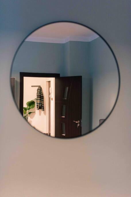 דירות Cozy Studio In The Heart Of בוקרשט מראה חיצוני תמונה